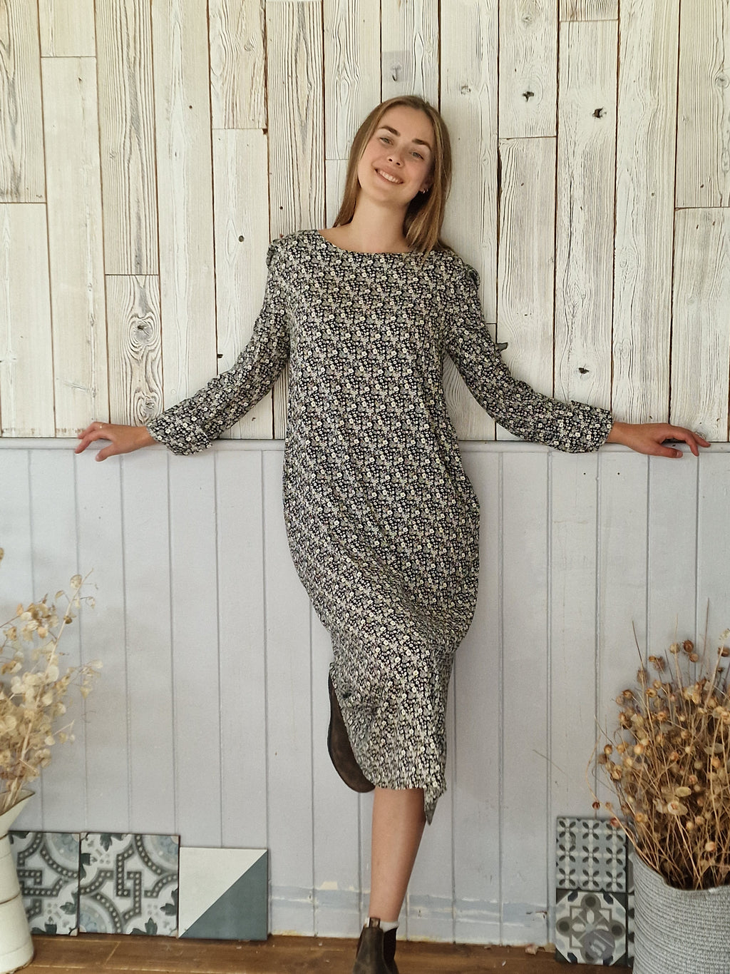Martha Round Neck in Daisey print