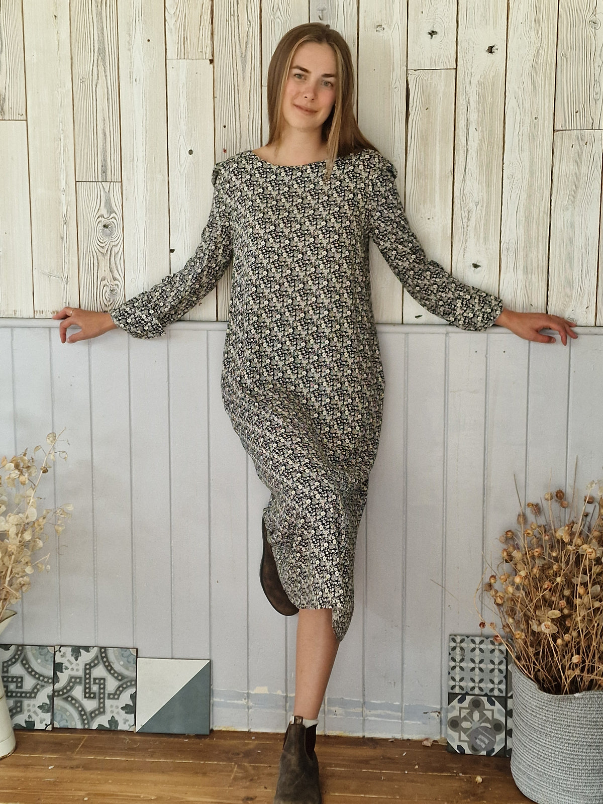 Martha Round Neck in Daisey print