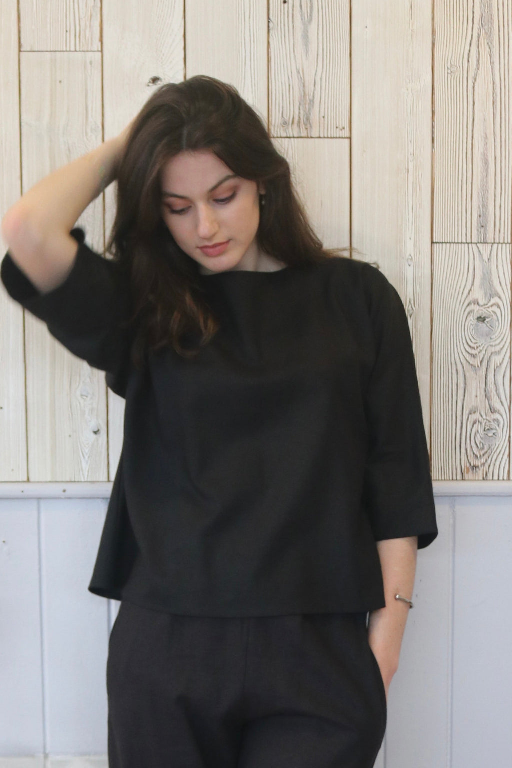 Dora Blouse in Black Linen